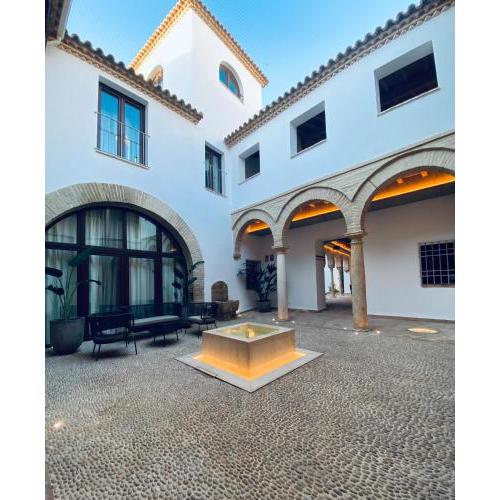 Los Patios del Pañuelo