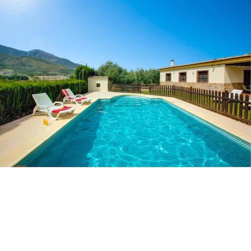 Los Tablones Villa Sleeps 4 Pool WiFi