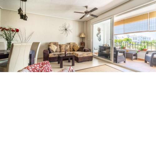 Los Tilos Stylish 2 Bedroom Property La Torre Golf