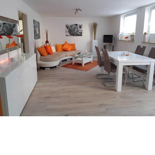 Lounge 1