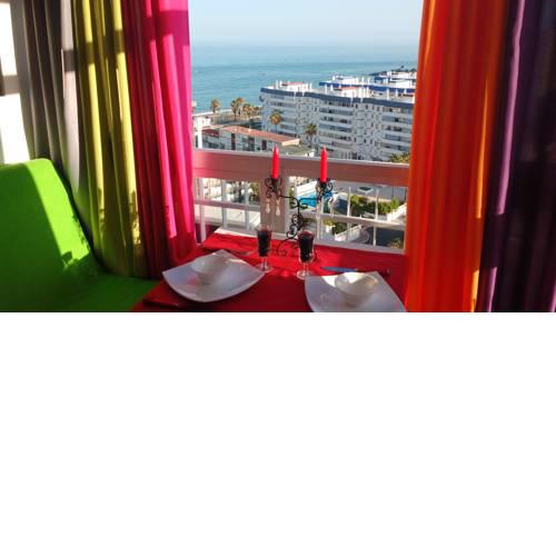 Love in bright colors with Sea View studio!!!!