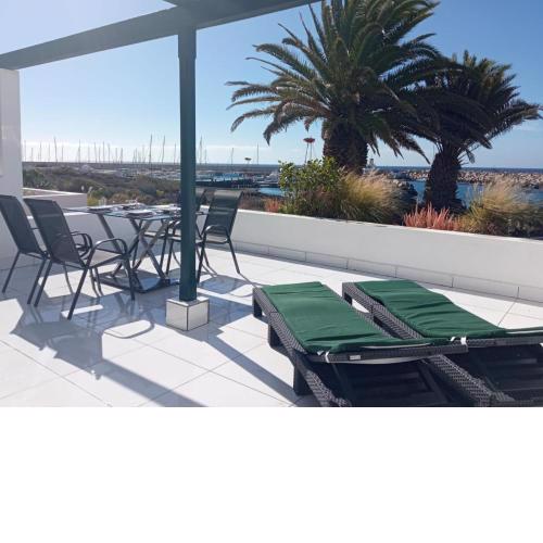 Lovely 1-Bed Apartment in Amarilla Golf