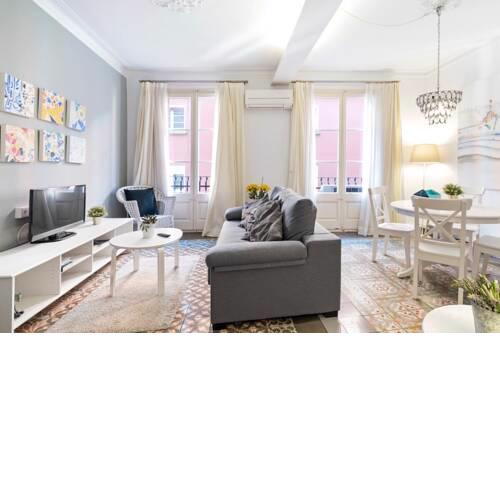 Lovely 2Bed&Bath wbalcony in Lesseps Gràcia