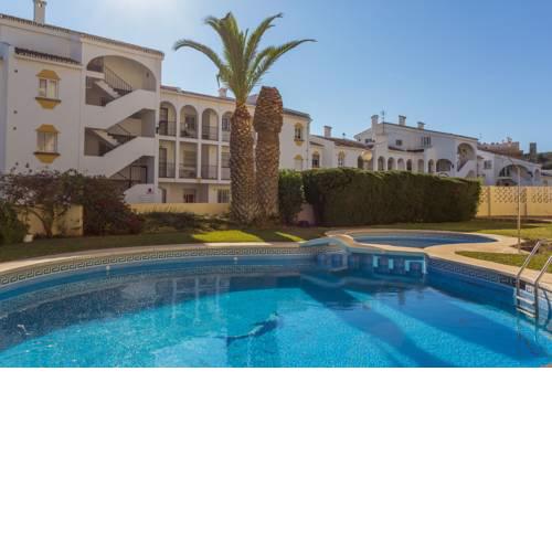 Lovely 2BR Ap. close to train station-Wifi & IPTV