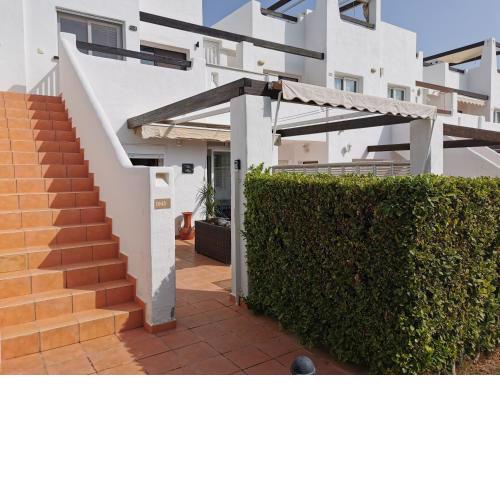 Lovely 3 Bedroom Apartment on Golf Resort
