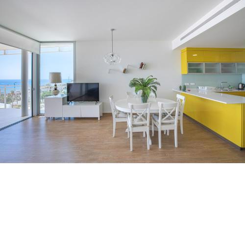 lovely 3Bedroom Apartament Higueron Area