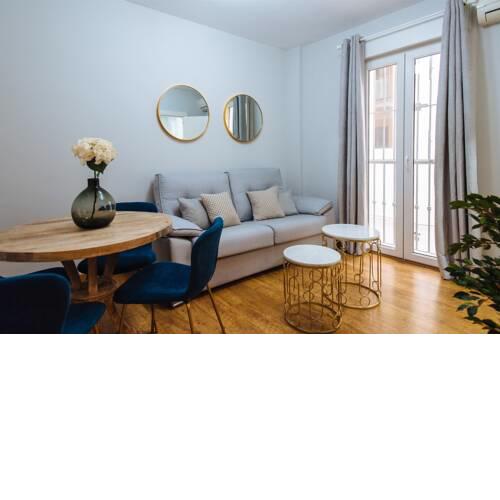 Lovely and Central Apartment