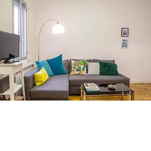 Lovely and chic 1 Bed apt next to Atocha