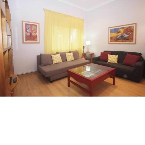 Lovely Apartment at Park Güell