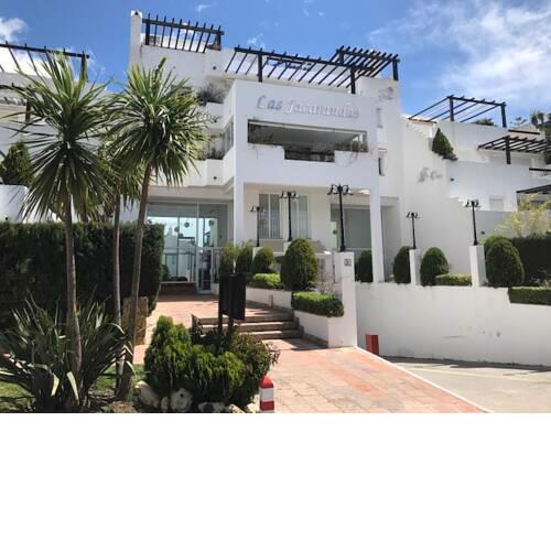 Lovely apartment close to tennis and activities