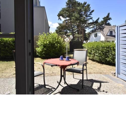 Lovely Apartment in Dierhagen Strand near Baltic Sea