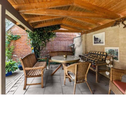 Lovely Apartment in Geesthacht with Balcony