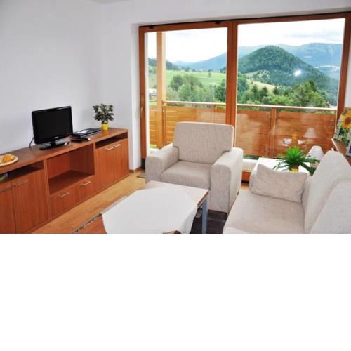 Lovely apartment with a private garage