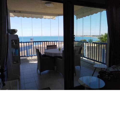 Lovely appartment with stunning sea view, 2nd floor