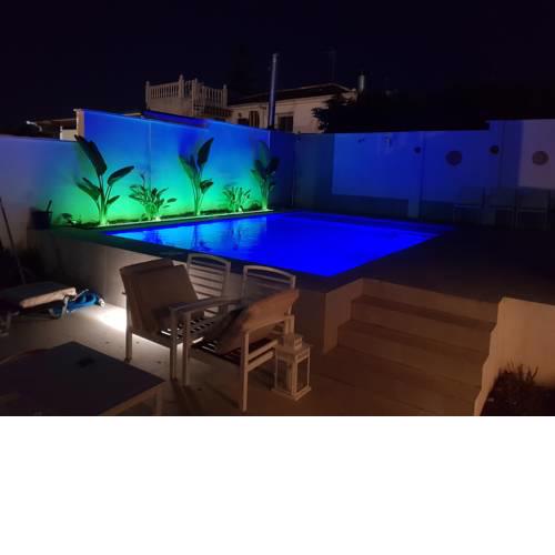 Lovely bungalow for four close to beach and city in Torrevieja