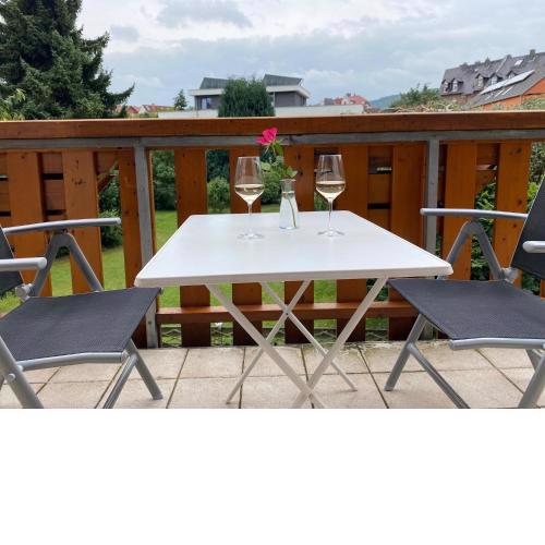 Lovely Central Located- Train, Restaurants & Spa