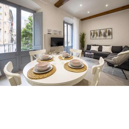 Lovely & Cozy apartment in the heart of Banyoles
