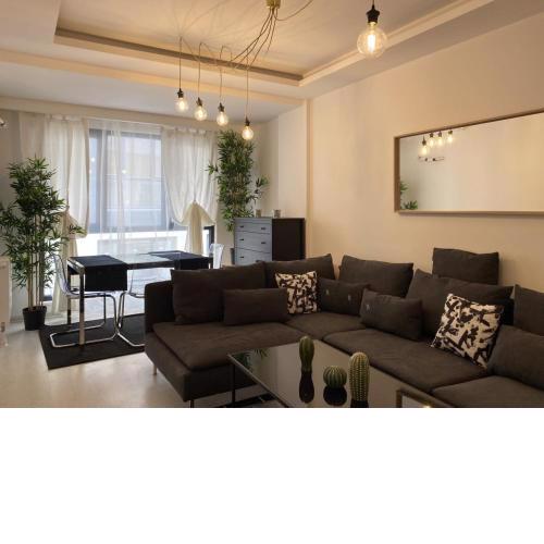 Lovely Flat with Balcony near Metro in Eyupsultan