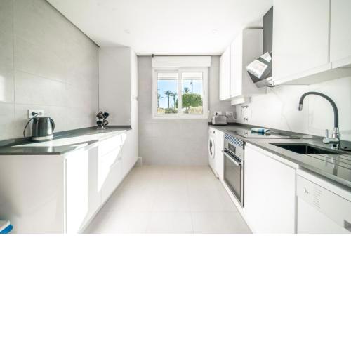 Lovely Groundfloor Apartment - AA3302LT