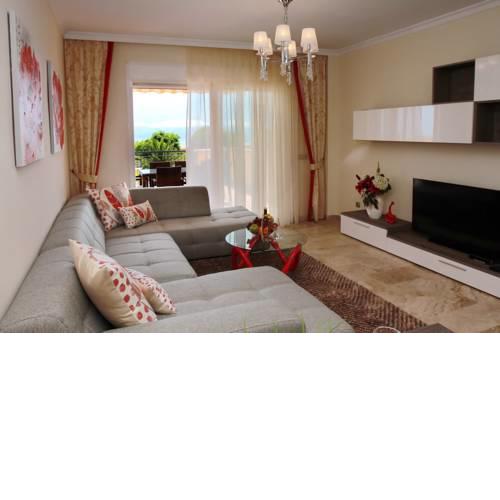 Lovely Sea View Apartment