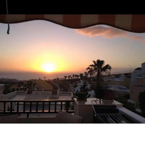 LOVELY SEA VIEWS 1-Bed Apartment in Adeje