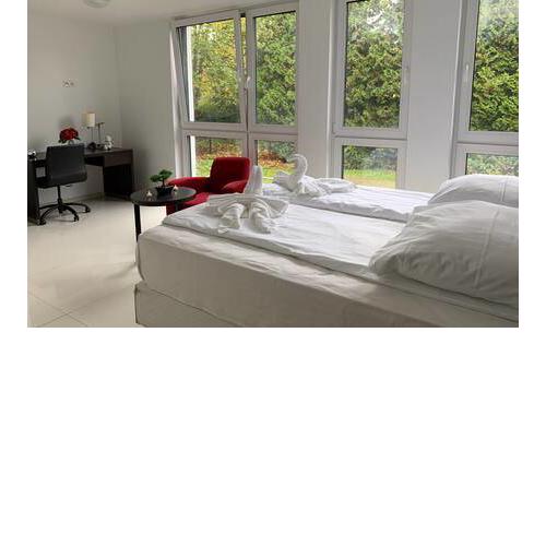 Lovely Studio Cologne West 5