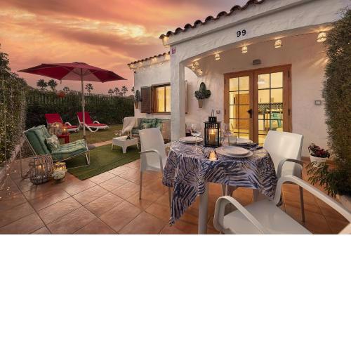 Lovely Villa in Maspalomas Yumbo center Spain