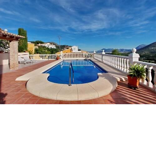 Lovely villa with wonderful views
