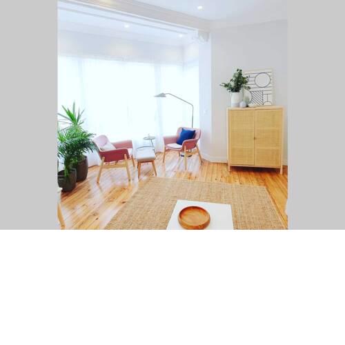Lovely Zurriola Beach Apartment. Gros.