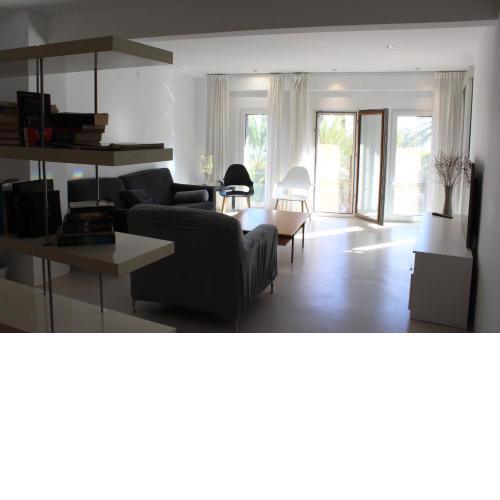 LovelyLoft San Fernando 13
