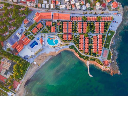 LUCAS DIDIM RESORT