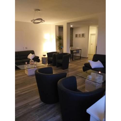 LUCENDI - Premium Lounge
