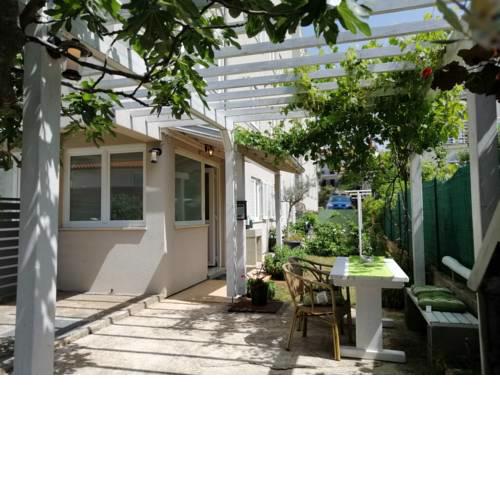 Lucija 1 - enjoy the Rovinj quiet neighbourhood