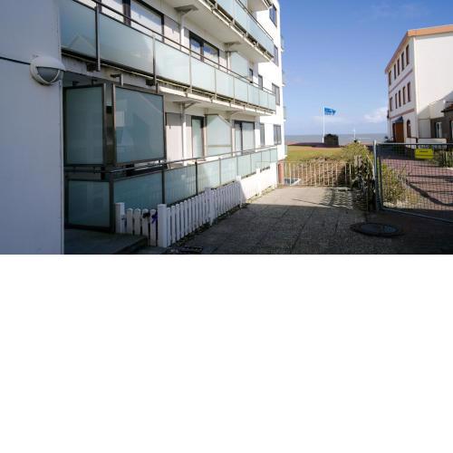 Luettje Wooge Ferienwohnung in Strandnaehe mit Suedbalkon