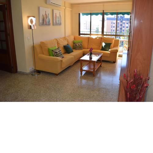 LUMINOSO APARTAMENTO/ 5 MINUTOS DE LA PLAYA