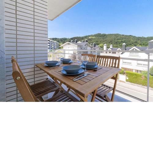 LUMINOSO APARTAMENTO, con parking