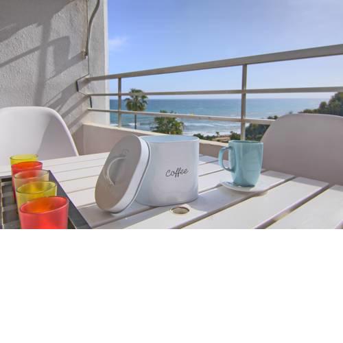 Luna Beach 210