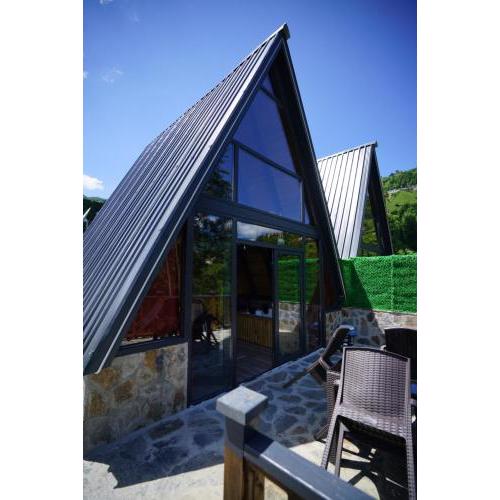 LUSER BUNGALOW