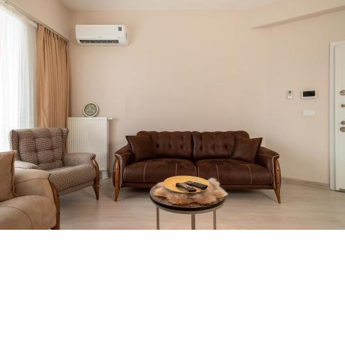 Lux 2 Bedrooms in High End Near Mall of Istanbul