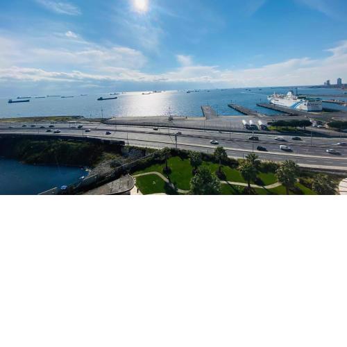 Lux 2 Room Suite Apartment With Seaview In Center