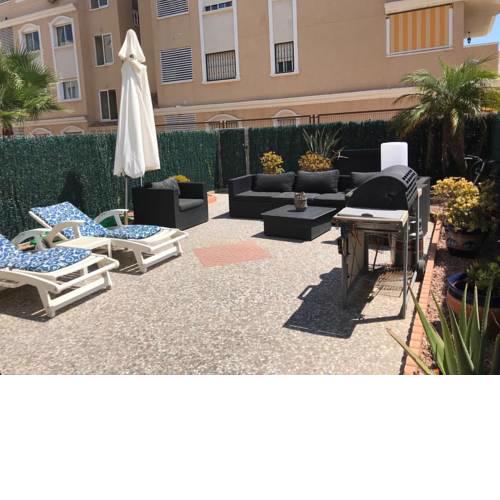 Luxe Duplex Appartement met private tuin