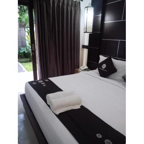 LUXERY FAMILY GIRI VILLA
