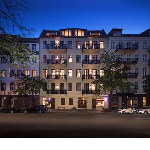 Luxoise Apartments