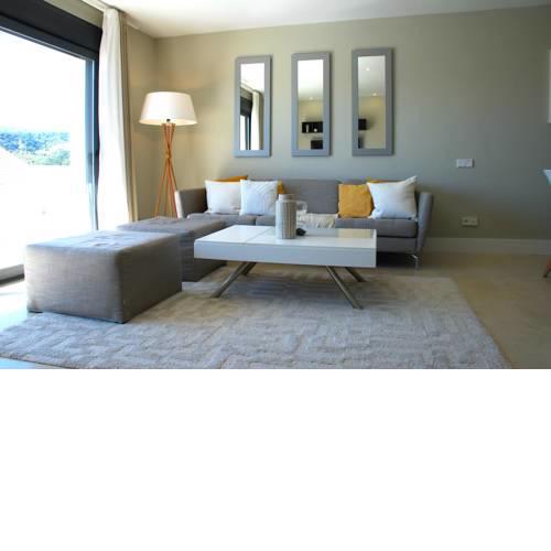 Luxurious Apartment In Beautiful Settings