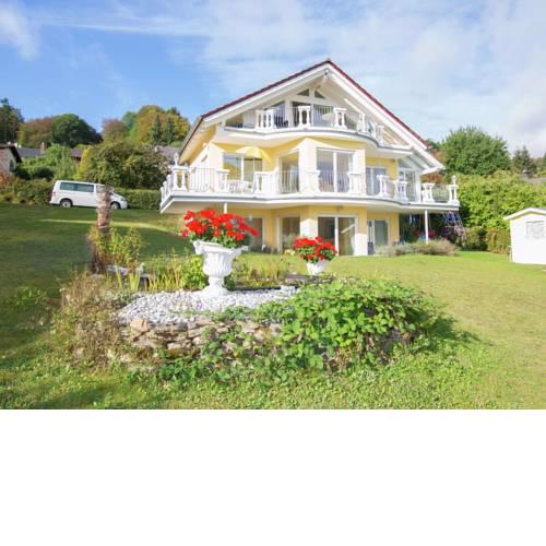 Luxurious Apartment in Bringhausen with Private Terrace