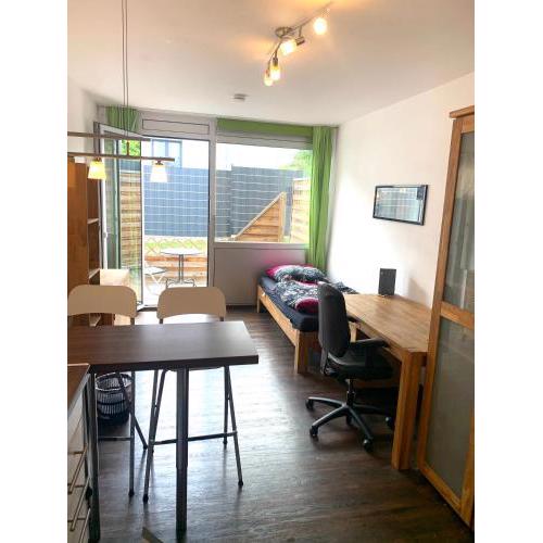 Luxurious Apartment , Next to University& WIFI, Free Parking
