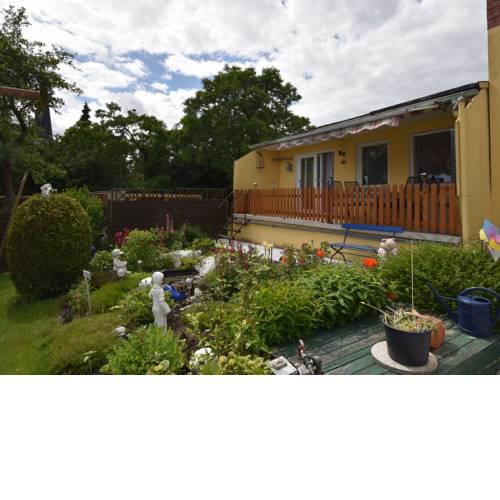Luxurious Bungalow in Kropelin with Terrace