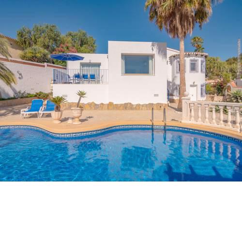 Luxurious Holiday Home in Moraira with Pool
