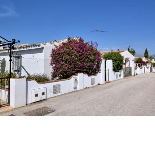 Luxurious Holiday Home in Vinuela with Private Pool