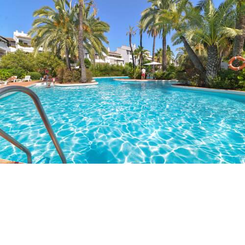 Luxurious in the heart of Puente Romano